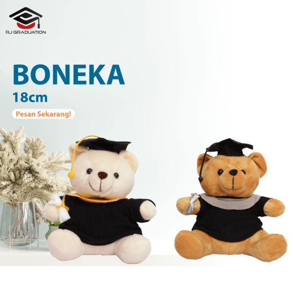 Boneka Wisuda