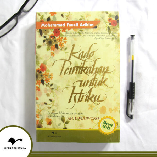 Buku - Kado Pernikahan Untuk Istriku - Gambar 2