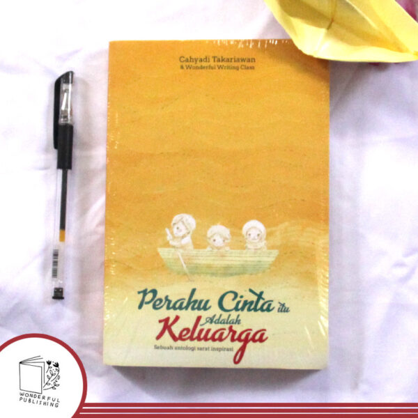 Buku - Perahu Cinta Itu Adalah Keluarga - Gambar 2
